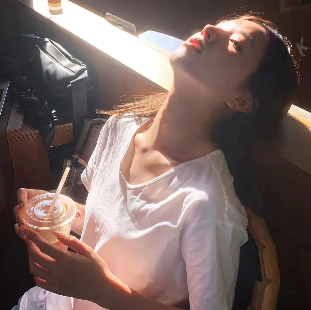 狱见妳，爱上你